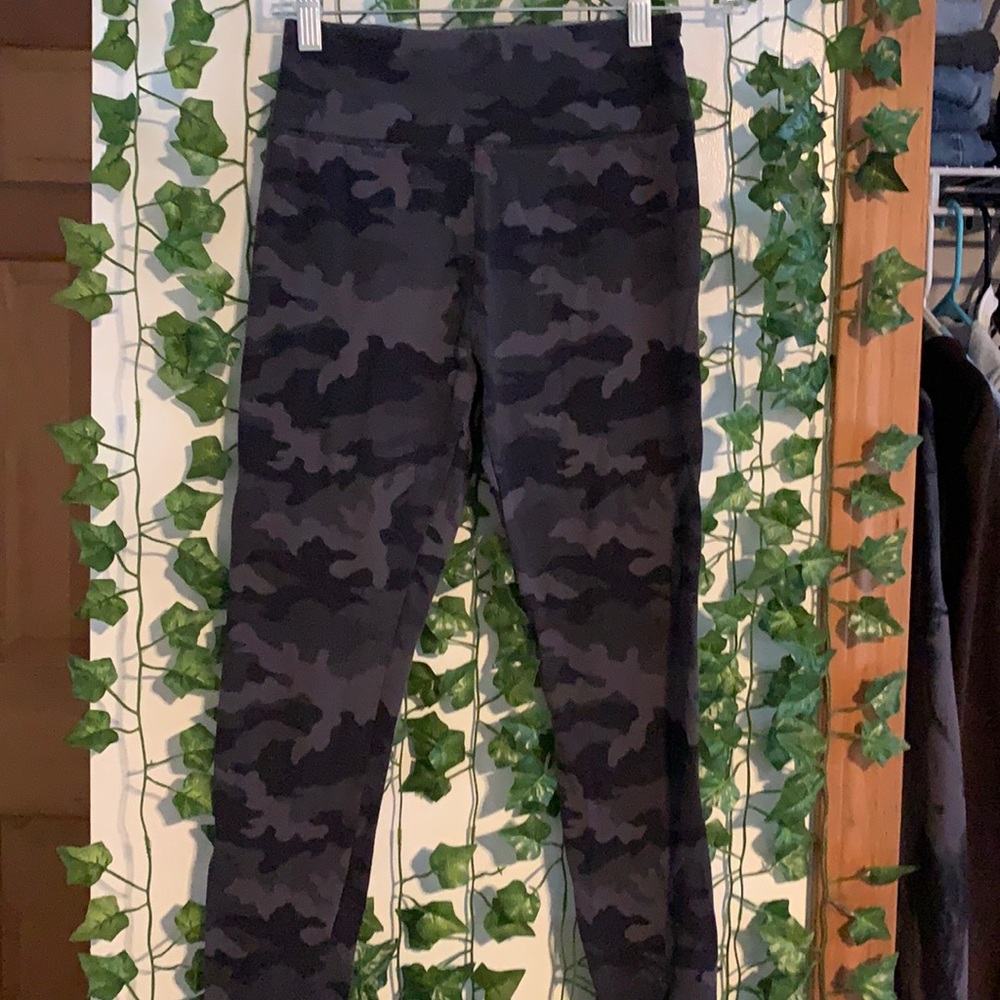 grey camo leggings